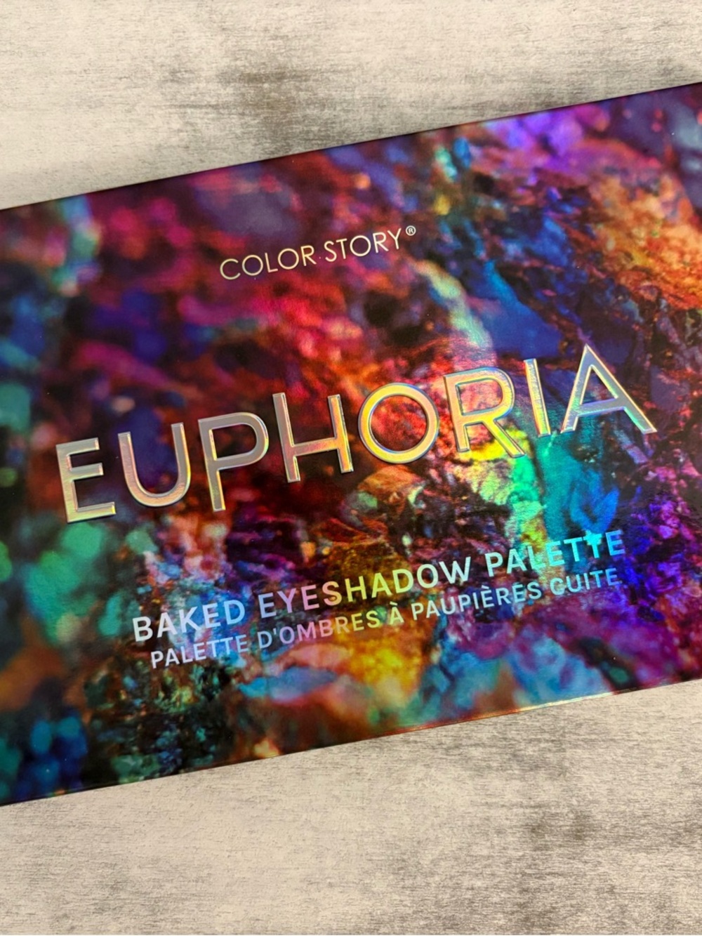 Color Story Euphoria Eyeshadow Palette - Rainbow Marble Holographic